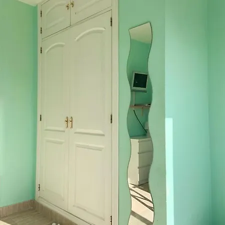 Hotel Casa De Canelo - Modern With Pool Sleeps 4 San Luis de Sabinillas